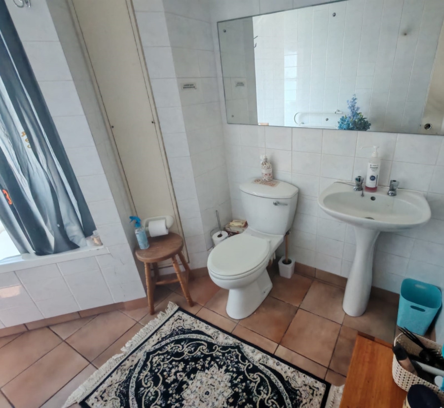 3 Bedroom Property for Sale in Summerstrand Eastern Cape